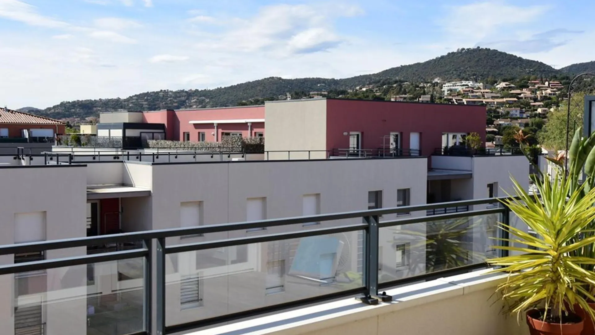 Studio Cabine Au Lavandou - 4 Pers, Clim, Piscine, Terrasse, Parking, 950M Plage - Fr-1-803-26 Le Lavandou Francia